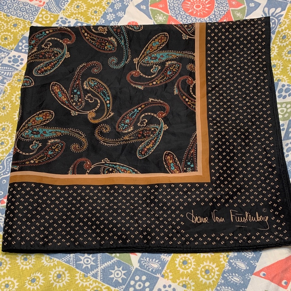 Vintage 80’s / 90’s Diane Von Furstenberg Elegant Black and Brown Paisley Scarf